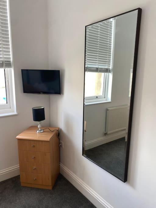Town Centre Modern 2 Bed Apartment Clitheroe