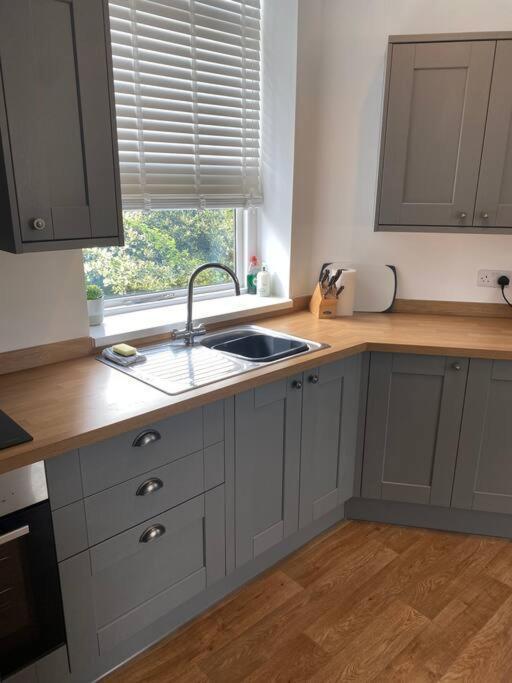 Town Centre Modern 2 Bed Apartment Clitheroe